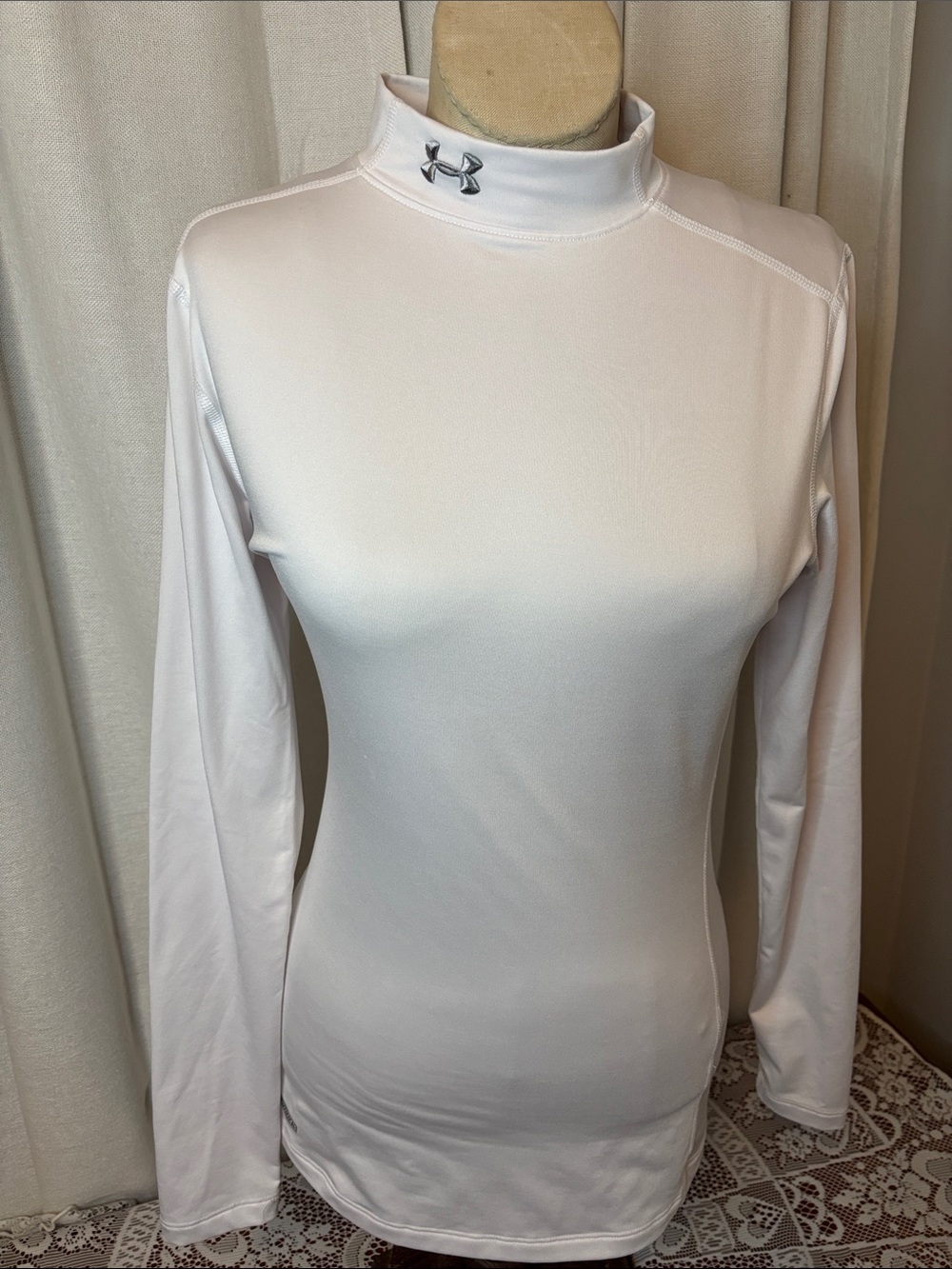 Under Armour White Women’s Long-Sleeve Mock Neck Performance Tee Small